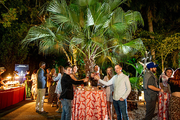 20251113_sara_kauss_photography_6406_horizontal_HR