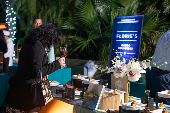 20251113_sara_kauss_photography_5371_horizontal_HR