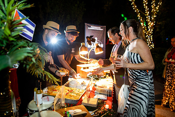 20251113_sara_kauss_photography_6287_horizontal_HR