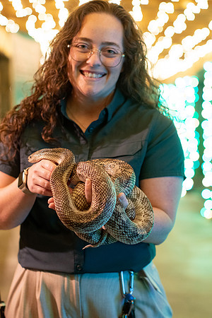 054_20251113_sara_kauss_photography_5694_vertical