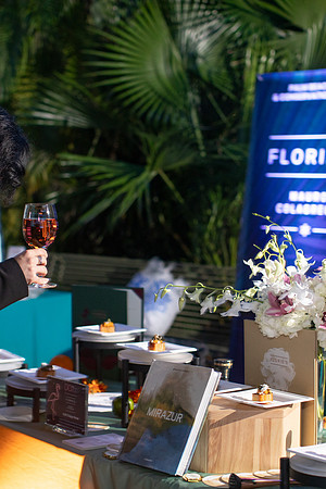 011_20251113_sara_kauss_photography_5371_vertical