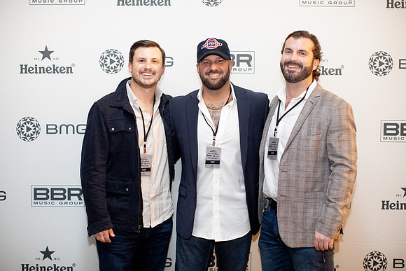 20251118_sara_kauss_photography_8377_HR