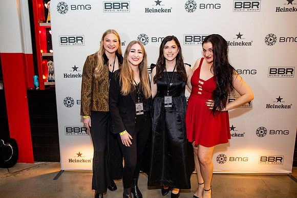 20251118_sara_kauss_photography_8754_HR