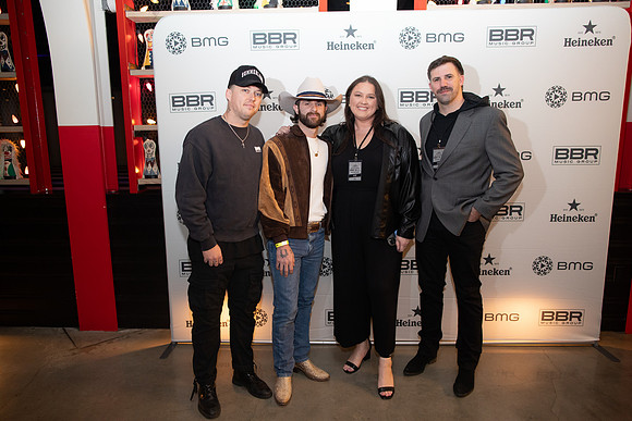 20251118_sara_kauss_photography_8736_HR