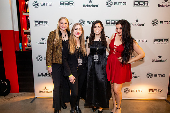 20251118_sara_kauss_photography_8754_HR