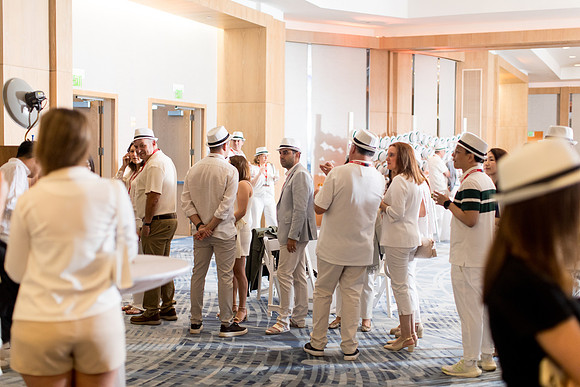 sara_kauss_photography_0015_dinner_03302025