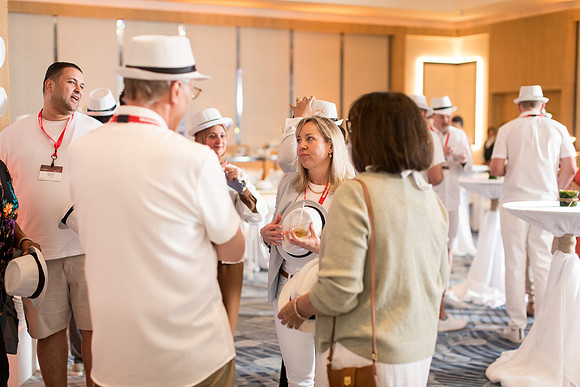 sara_kauss_photography_0022_dinner_03302025