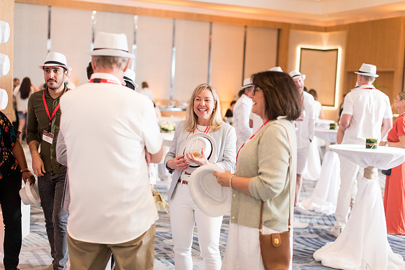 sara_kauss_photography_0030_dinner_03302025