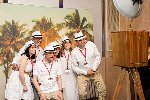 sara_kauss_photography_0814_dinner_03302025