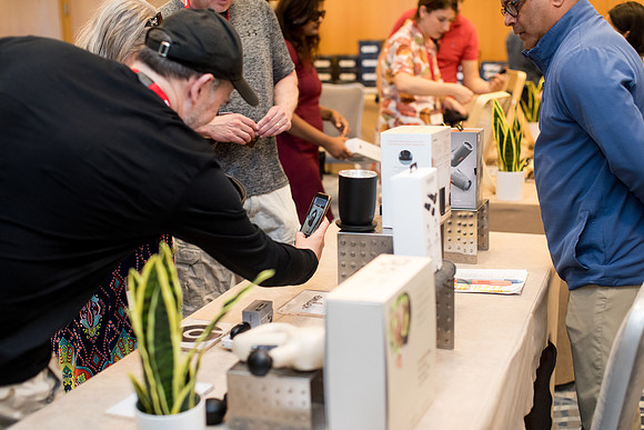 sara_kauss_photography_1810_gifting_03312025