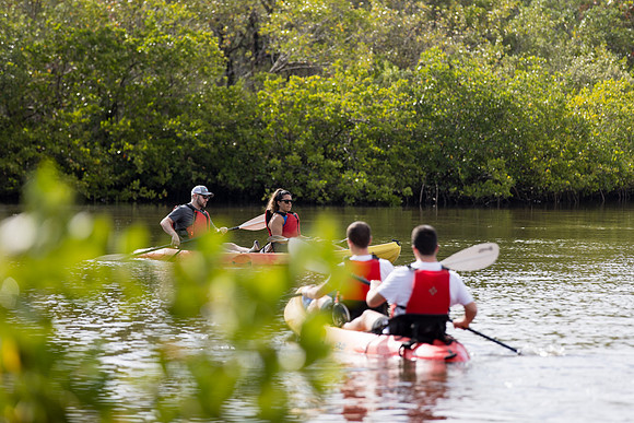 sara_kauss_photography_1715_kayaking_03312025