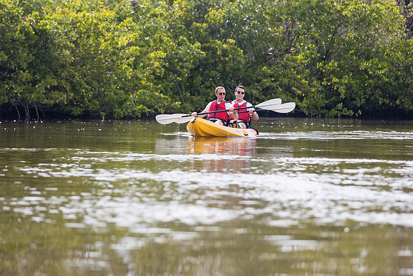 sara_kauss_photography_1726_kayaking_03312025