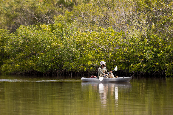 sara_kauss_photography_1750_kayaking_03312025