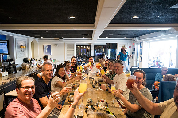 sara_kauss_photography_2549_foodtour_04012025