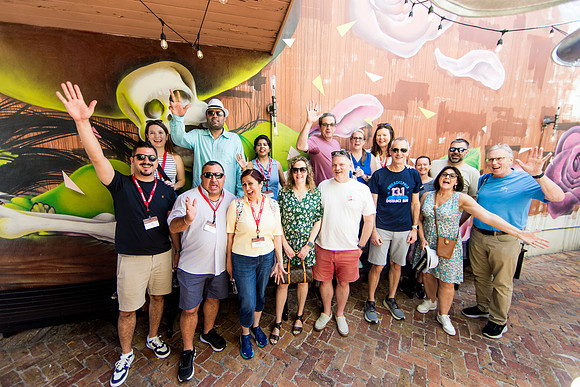 sara_kauss_photography_2740_foodtour_04012025