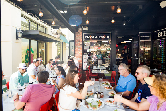 sara_kauss_photography_2863_foodtour_04012025