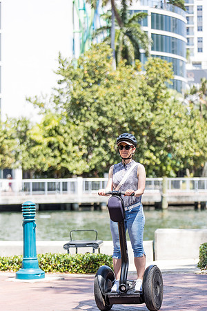 sara_kauss_photography_2501_segway2_04012025
