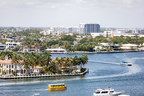 sara_kauss_photography_1846_watertaxi_03312025
