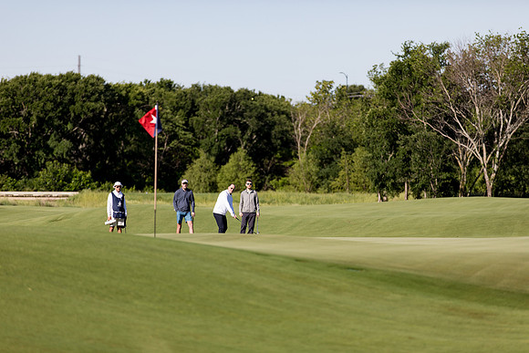 sara_kauss_photography_1812_golf_lr