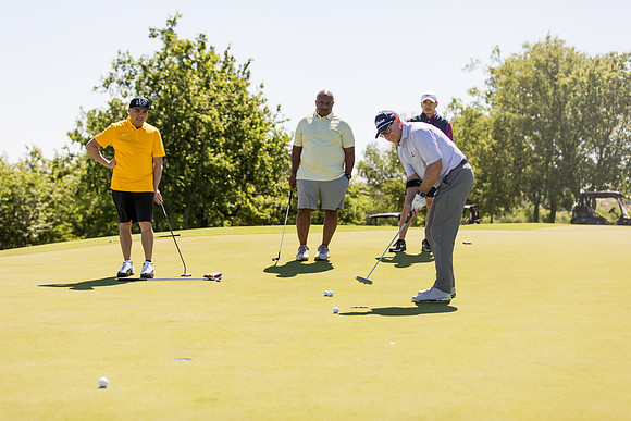 sara_kauss_photography_2200_golf_lr