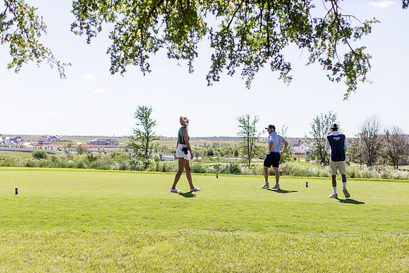 sara_kauss_photography_3019_golf_lr