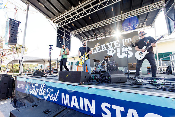 20260221_SaraKaussPhotography_TurtleFest_1610_LR