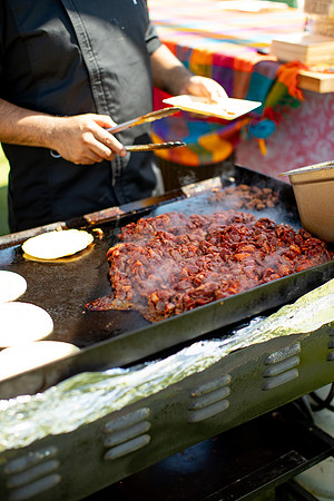 20260503_sarakaussphotography_1237_LR