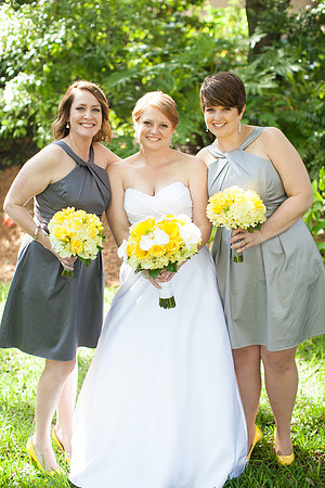 The_Courtyard_At_Lake_Lucerne_Wedding_by_Sara_Kauss_0794