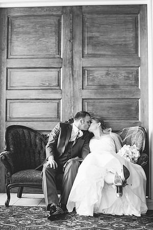 The_Courtyard_At_Lake_Lucerne_Wedding_by_Sara_Kauss_0908