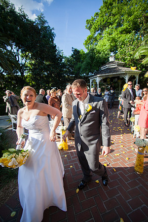 The_Courtyard_At_Lake_Lucerne_Wedding_by_Sara_Kauss_1246