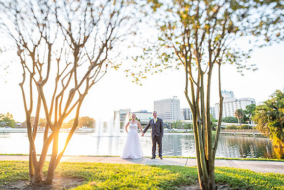 The_Courtyard_At_Lake_Lucerne_Wedding_by_Sara_Kauss_1558-web