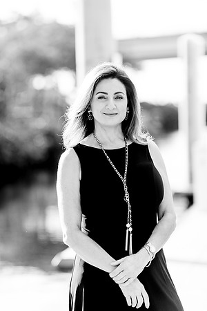 sara_kauss_photography_3847-final_BW